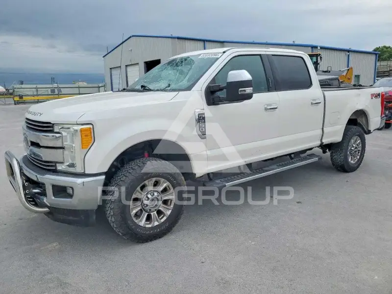 2017 Ford F-250 фото