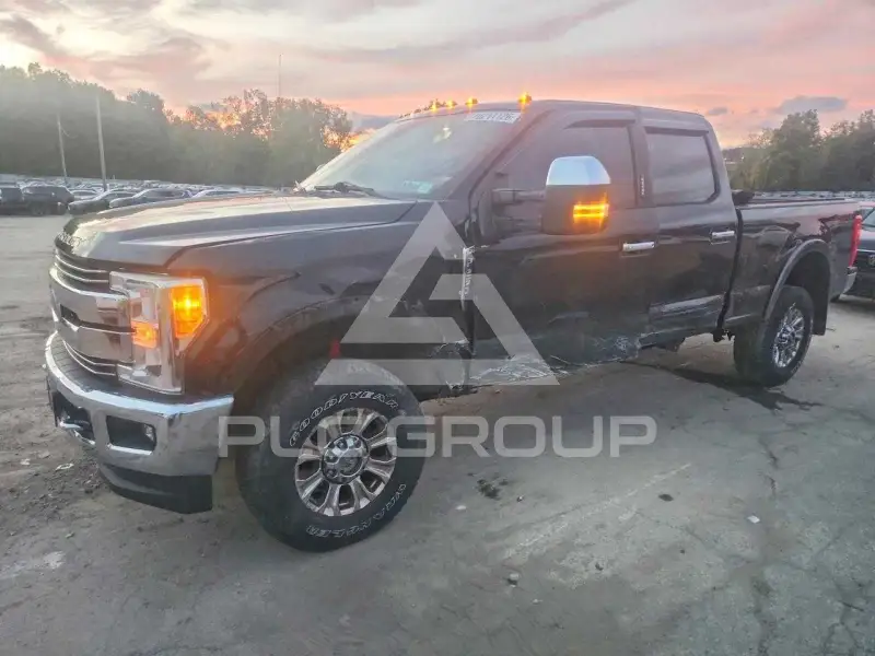 2017 Ford F-250 фото