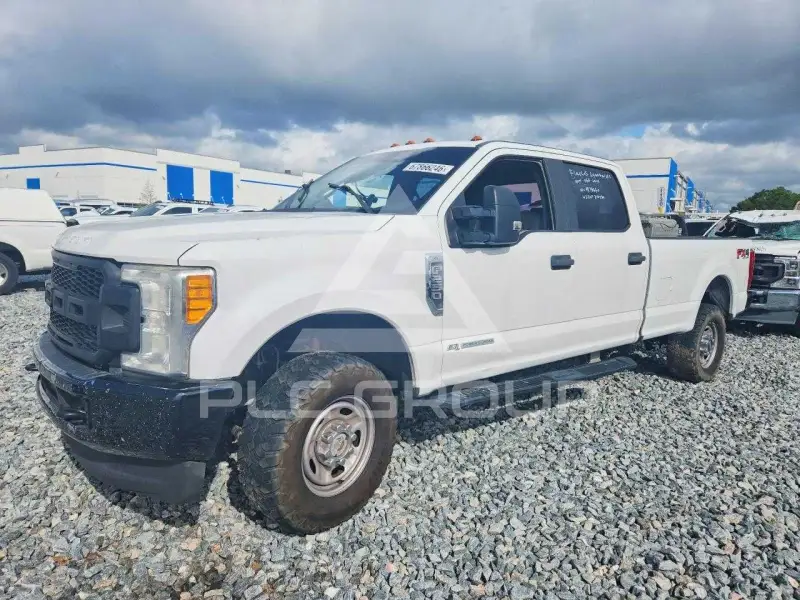 2017 Ford F-250 фото