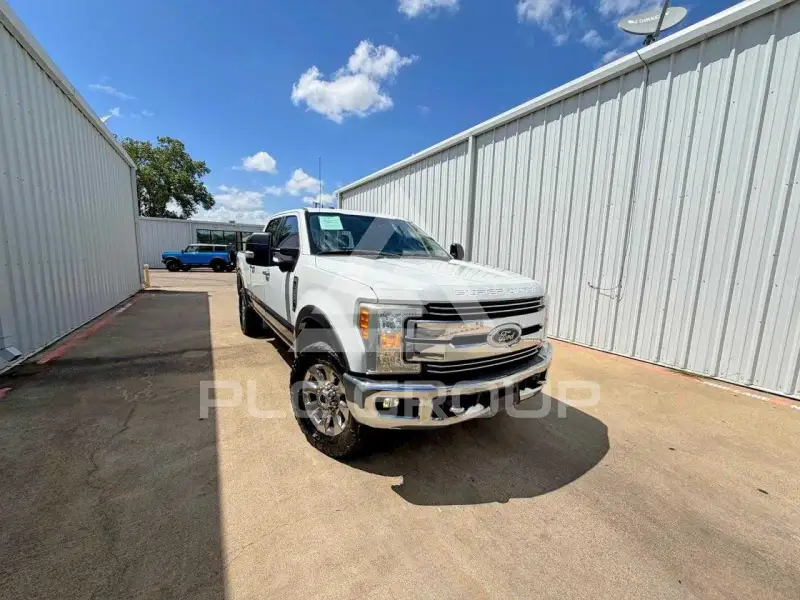 2017 Ford F-250 фото