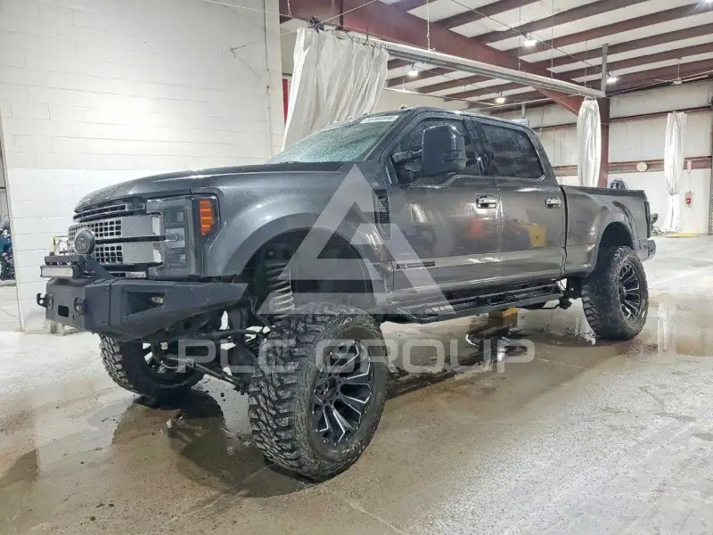 2017 Ford F-250 фото