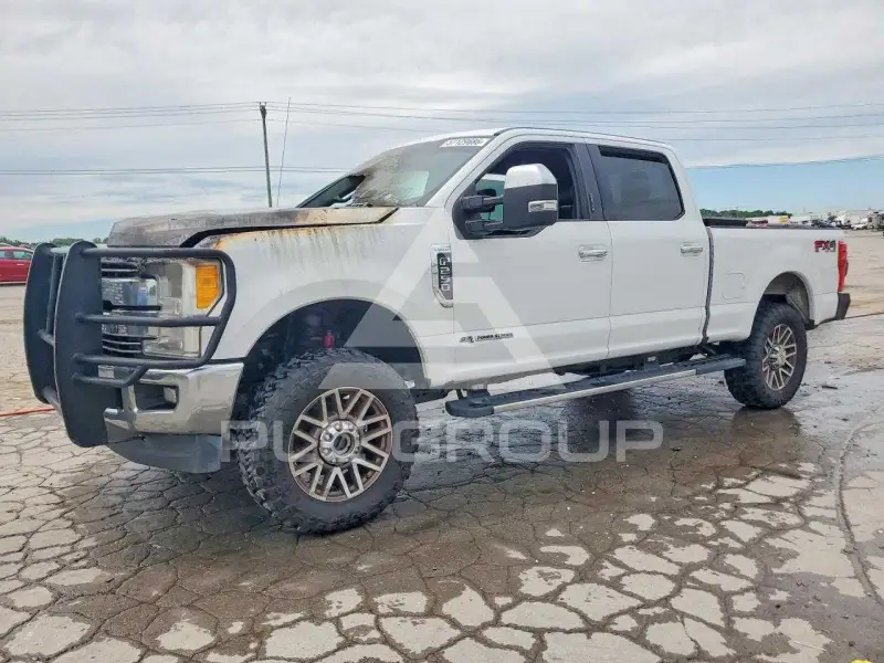 2017 Ford F-250 фото