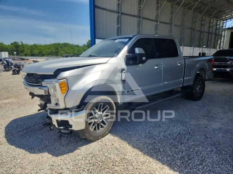 2017 Ford F-250 фото