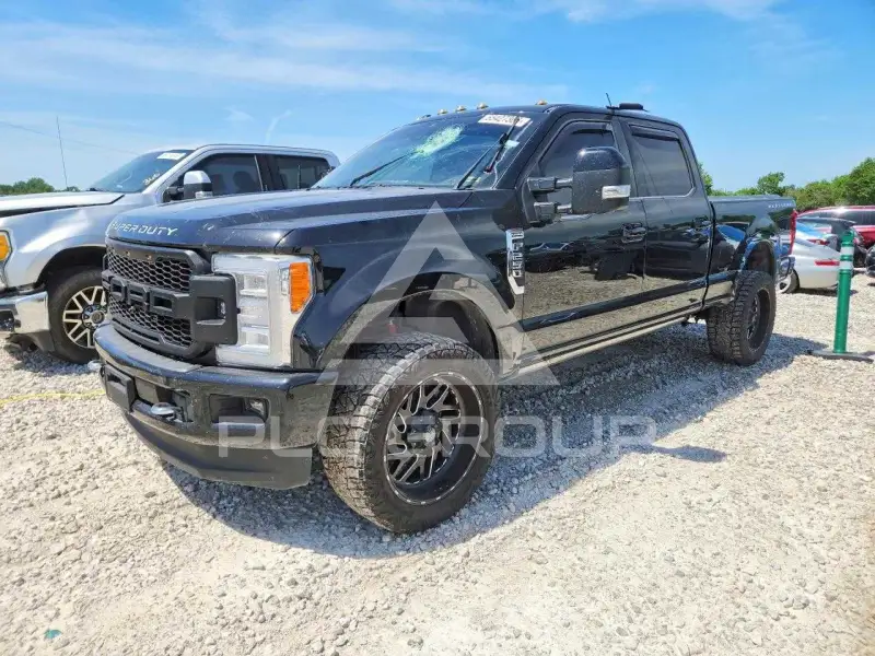 2017 Ford F-250 фото