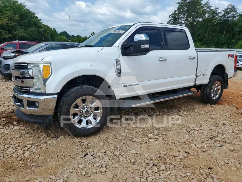 2017 Ford F-250 фото