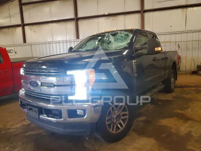 2017 Ford F-250 фото