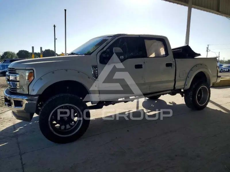 2017 Ford F-250 фото