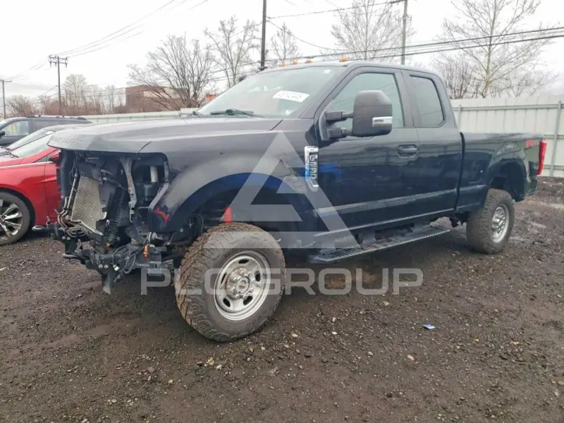 2017 Ford F-250 photo