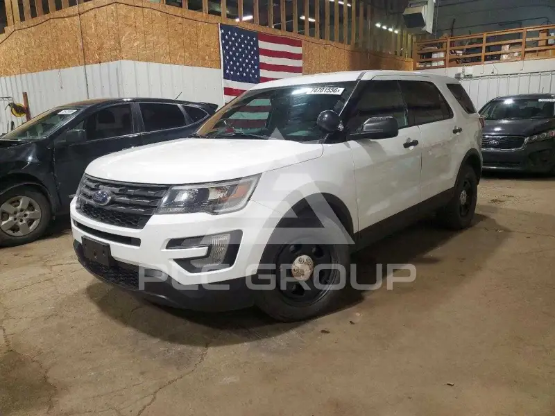 2017 Ford EXPLORER фото