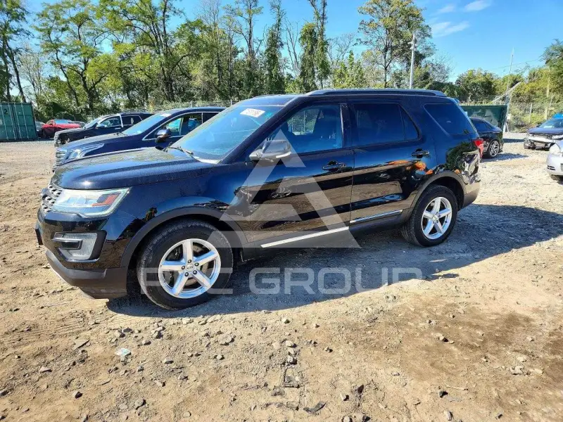 2017 Ford EXPLORER фото