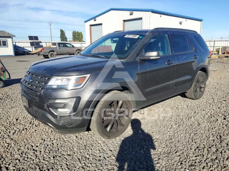 2017 Ford EXPLORER фото