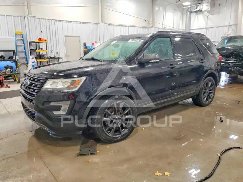 2017 Ford EXPLORER фото