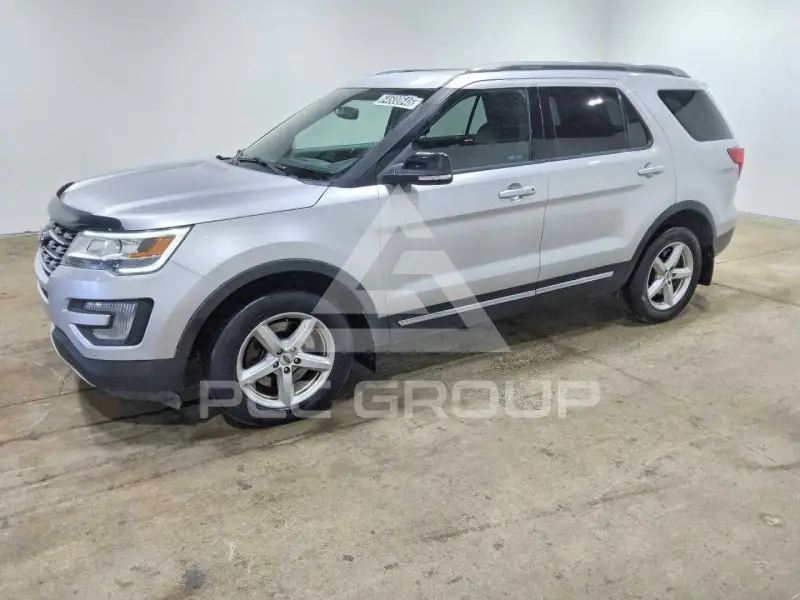 2017 Ford EXPLORER фото