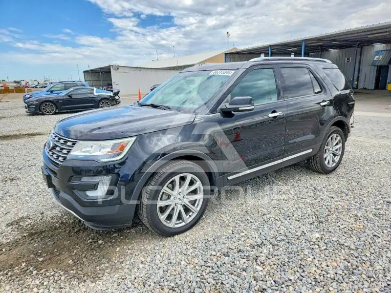 2017 Ford EXPLORER photo