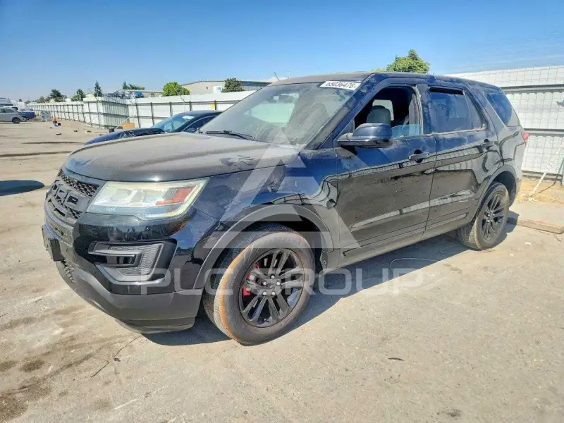 2017 Ford EXPLORER photo
