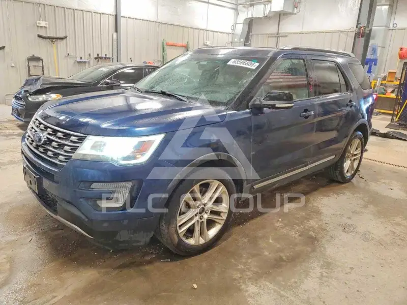 2017 Ford EXPLORER photo