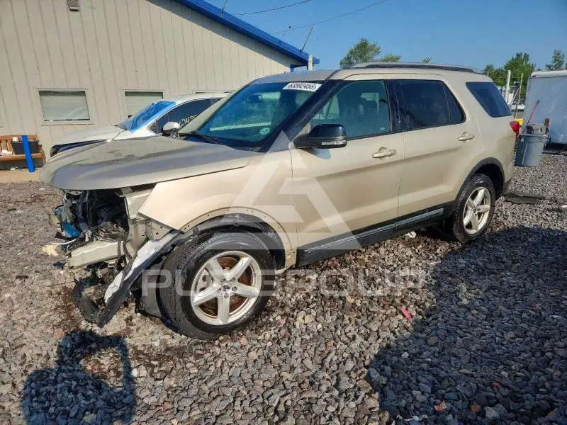 2017 Ford EXPLORER фото