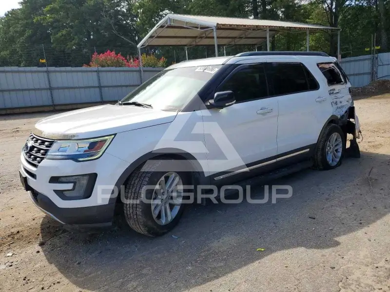 2017 Ford EXPLORER photo