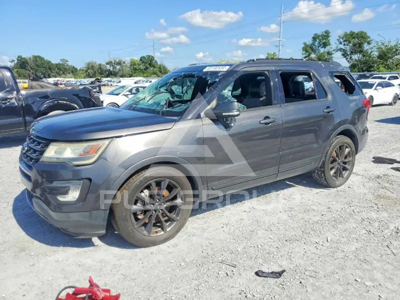 2017 Ford EXPLORER фото