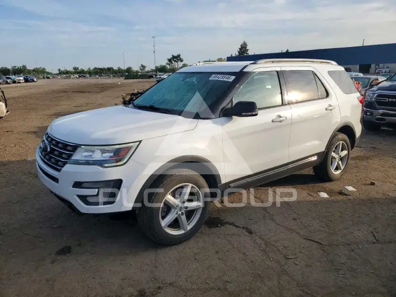 2017 Ford EXPLORER фото