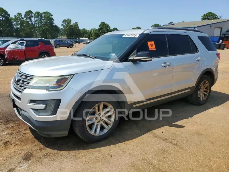 2017 Ford EXPLORER фото