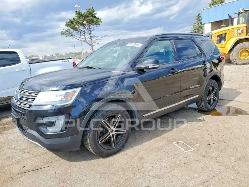 2017 Ford EXPLORER photo