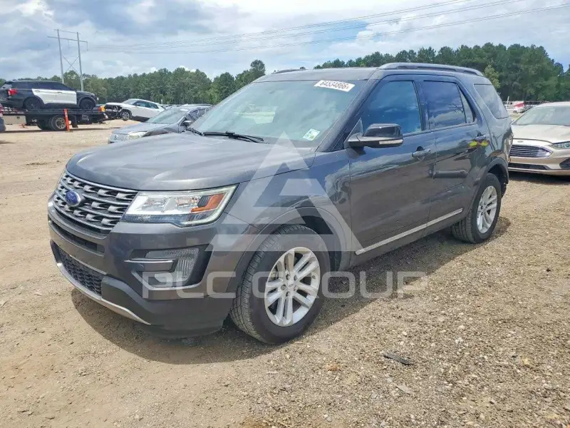 2017 Ford EXPLORER фото