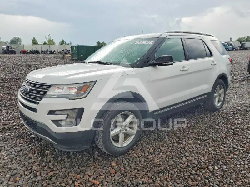 2017 Ford EXPLORER фото