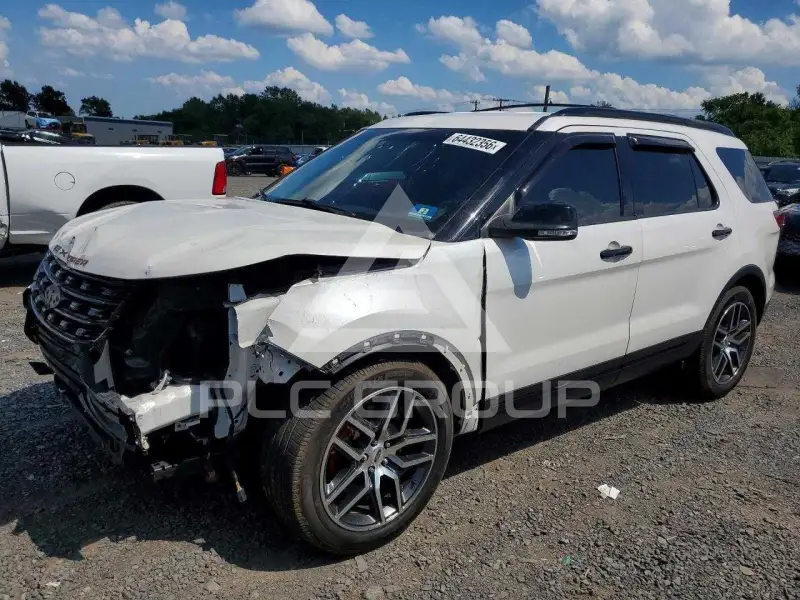 2017 Ford EXPLORER photo