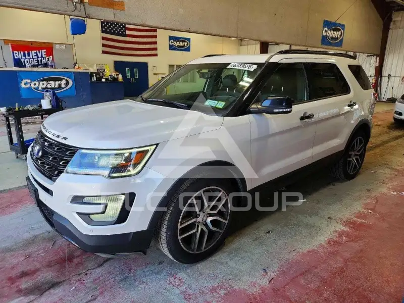 2017 Ford EXPLORER photo