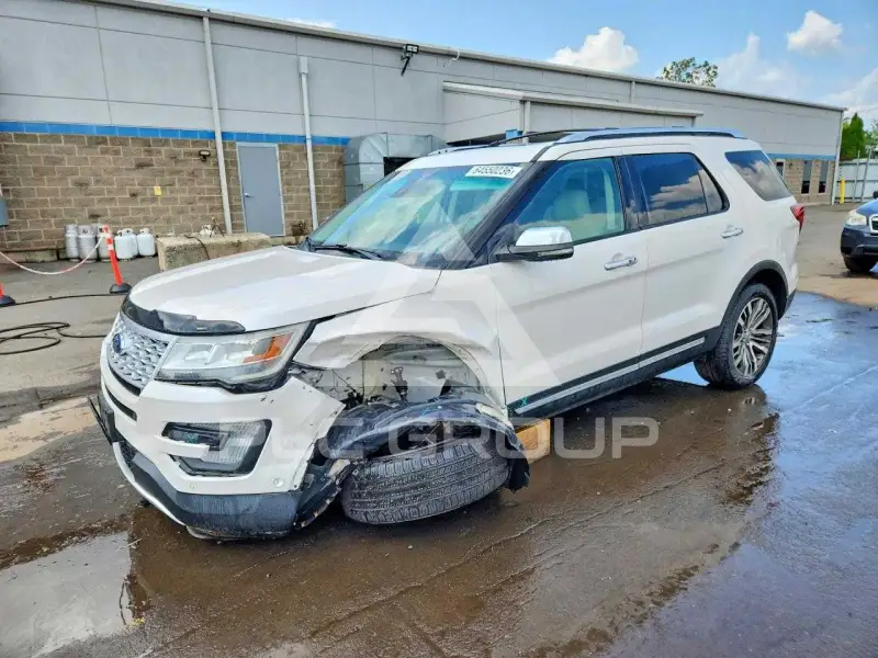 2017 Ford EXPLORER фото
