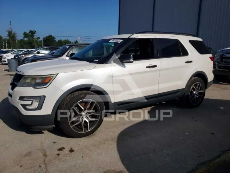 2017 Ford EXPLORER фото