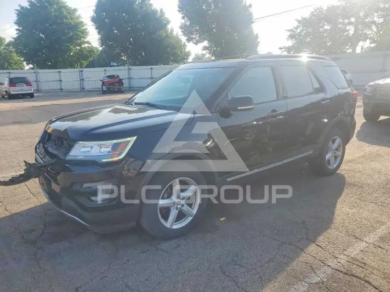 2017 Ford EXPLORER фото