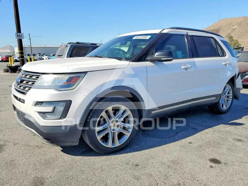2017 Ford EXPLORER фото