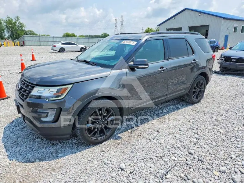 2017 Ford EXPLORER фото