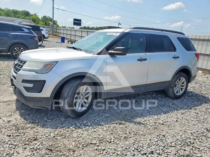 2017 Ford EXPLORER photo