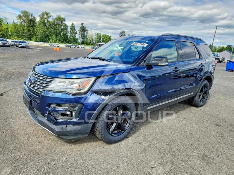 2017 Ford EXPLORER photo
