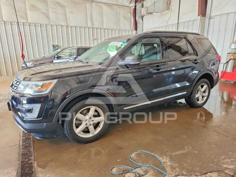 2017 Ford EXPLORER фото