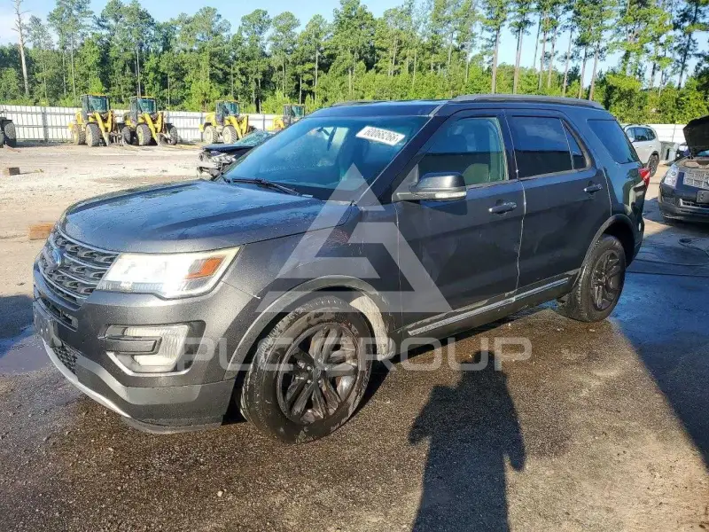 2017 Ford EXPLORER фото