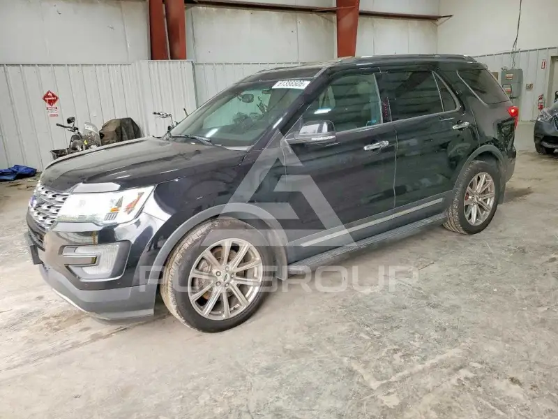2017 Ford EXPLORER photo