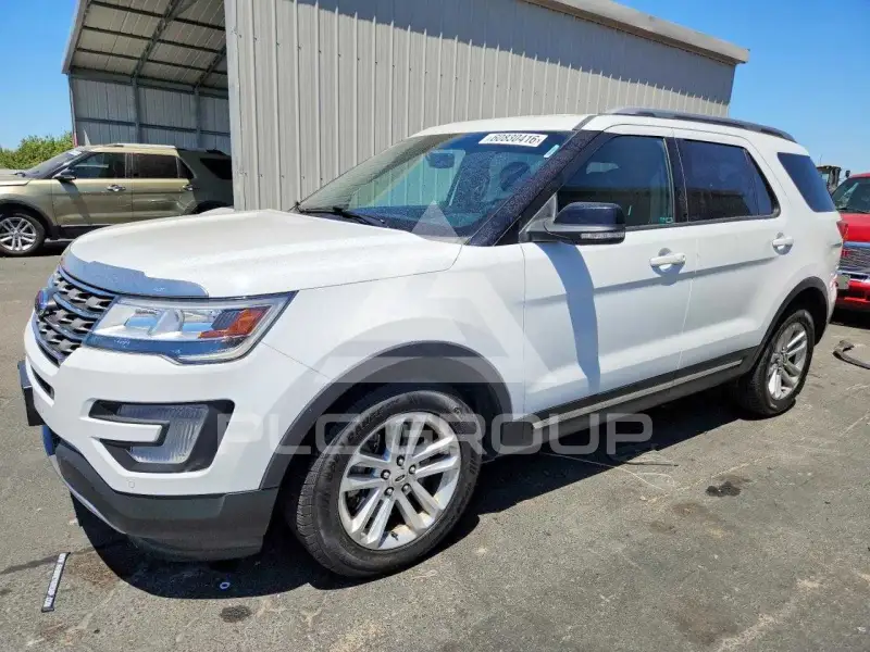 2017 Ford EXPLORER фото