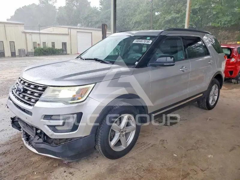 2017 Ford EXPLORER фото