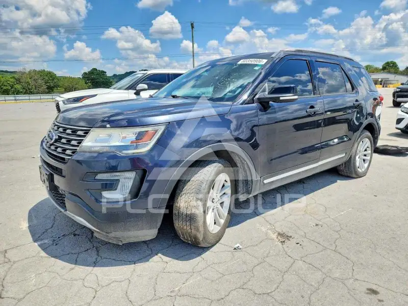 2017 Ford EXPLORER фото