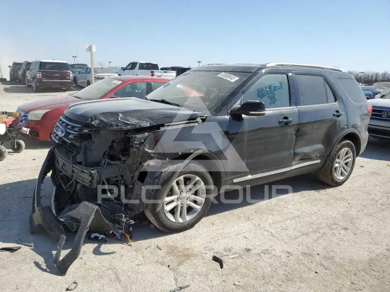 2017 Ford EXPLORER photo