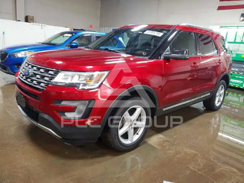 2017 Ford EXPLORER photo