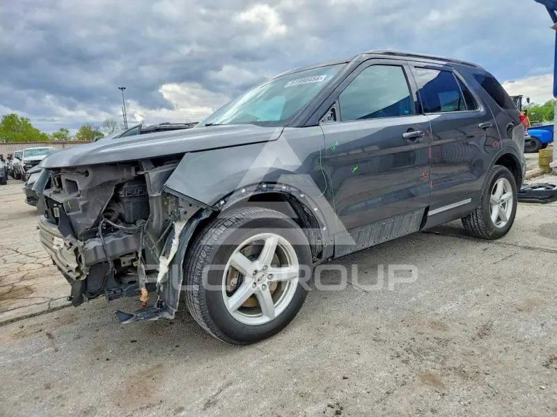 2017 Ford EXPLORER фото