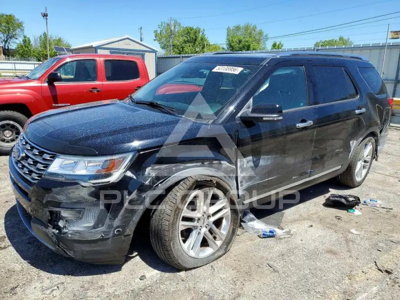 2017 Ford EXPLORER photo