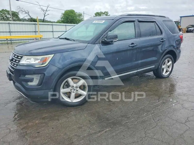 2017 Ford EXPLORER фото
