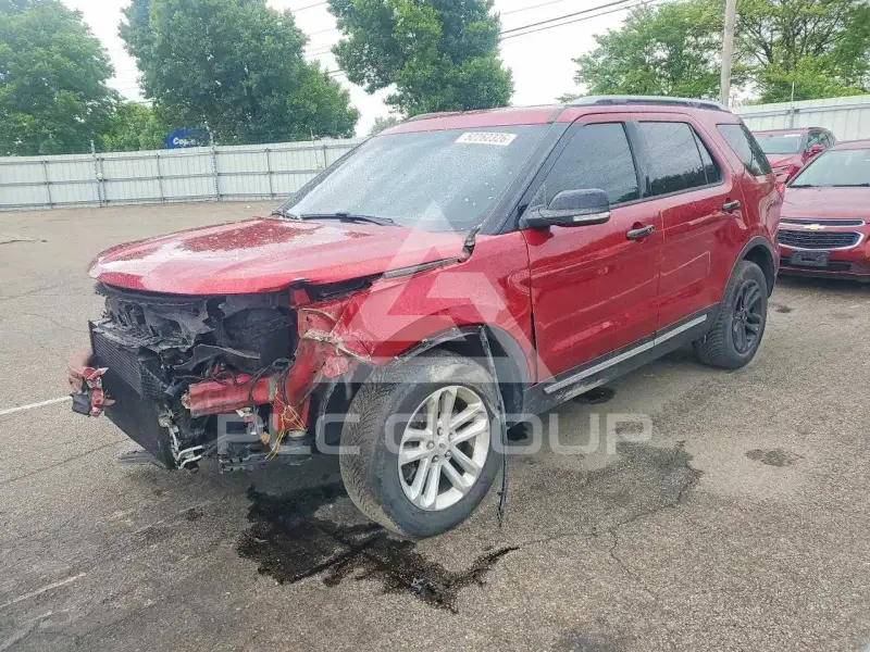 2017 Ford EXPLORER photo