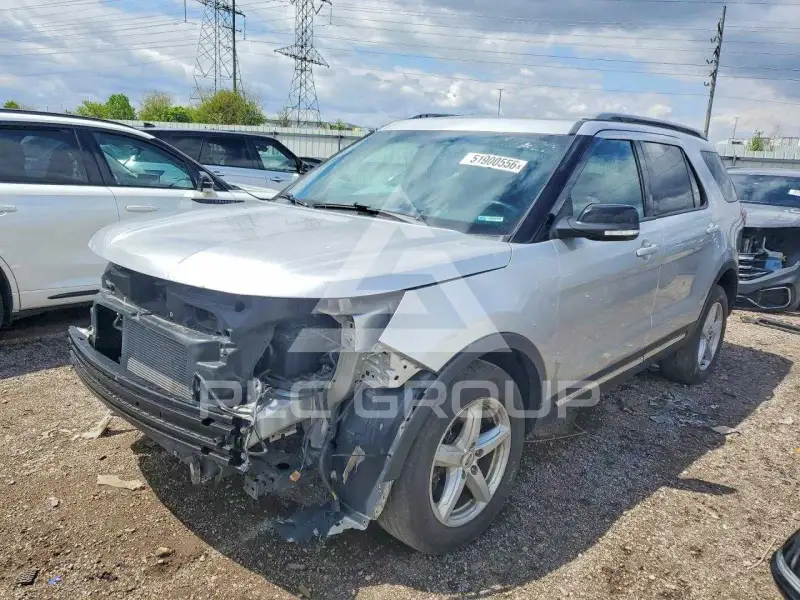 2017 Ford EXPLORER фото